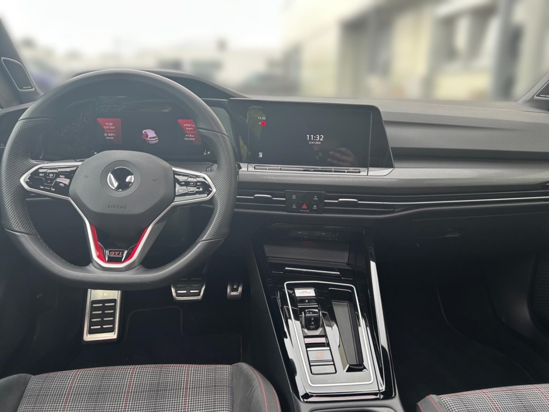 Volkswagen Golf GTI