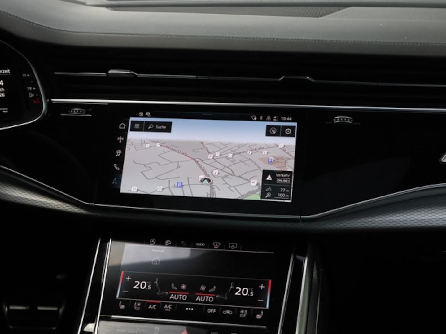 Bild über Audi RS Q8 SUV TFSI quattro 441 kW tiptronic - für weitere Informationen kontaktieren Sie den Audi Partner