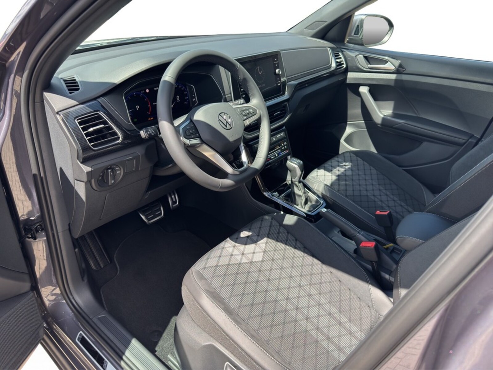 Volkswagen T-Cross – Bild 11