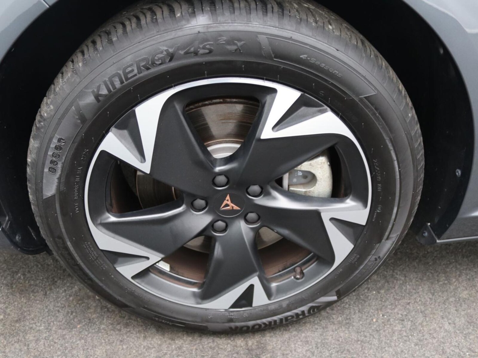 CUPRA Tavascan – Bild 16