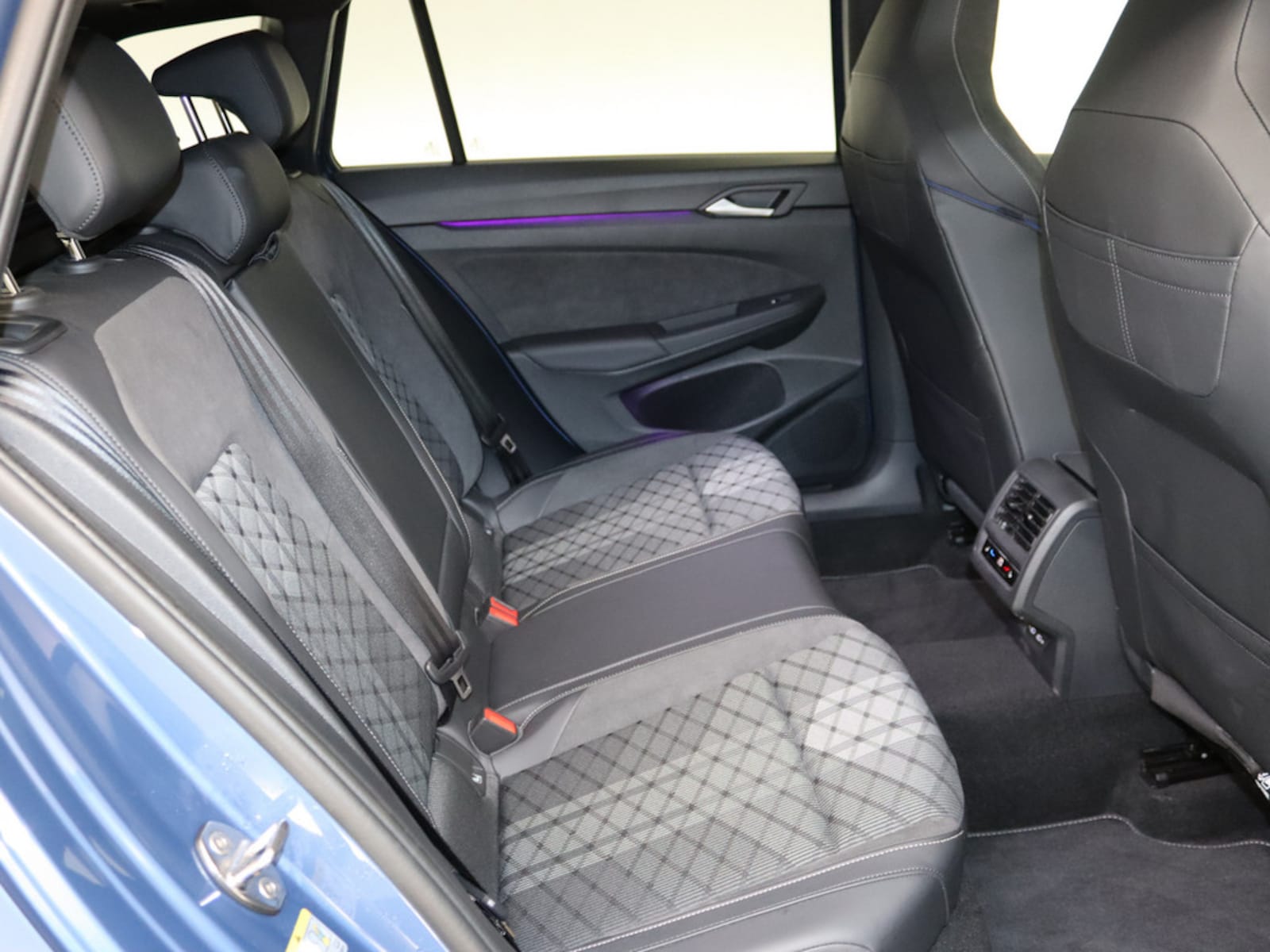 Volkswagen Golf Variant – Bild 10