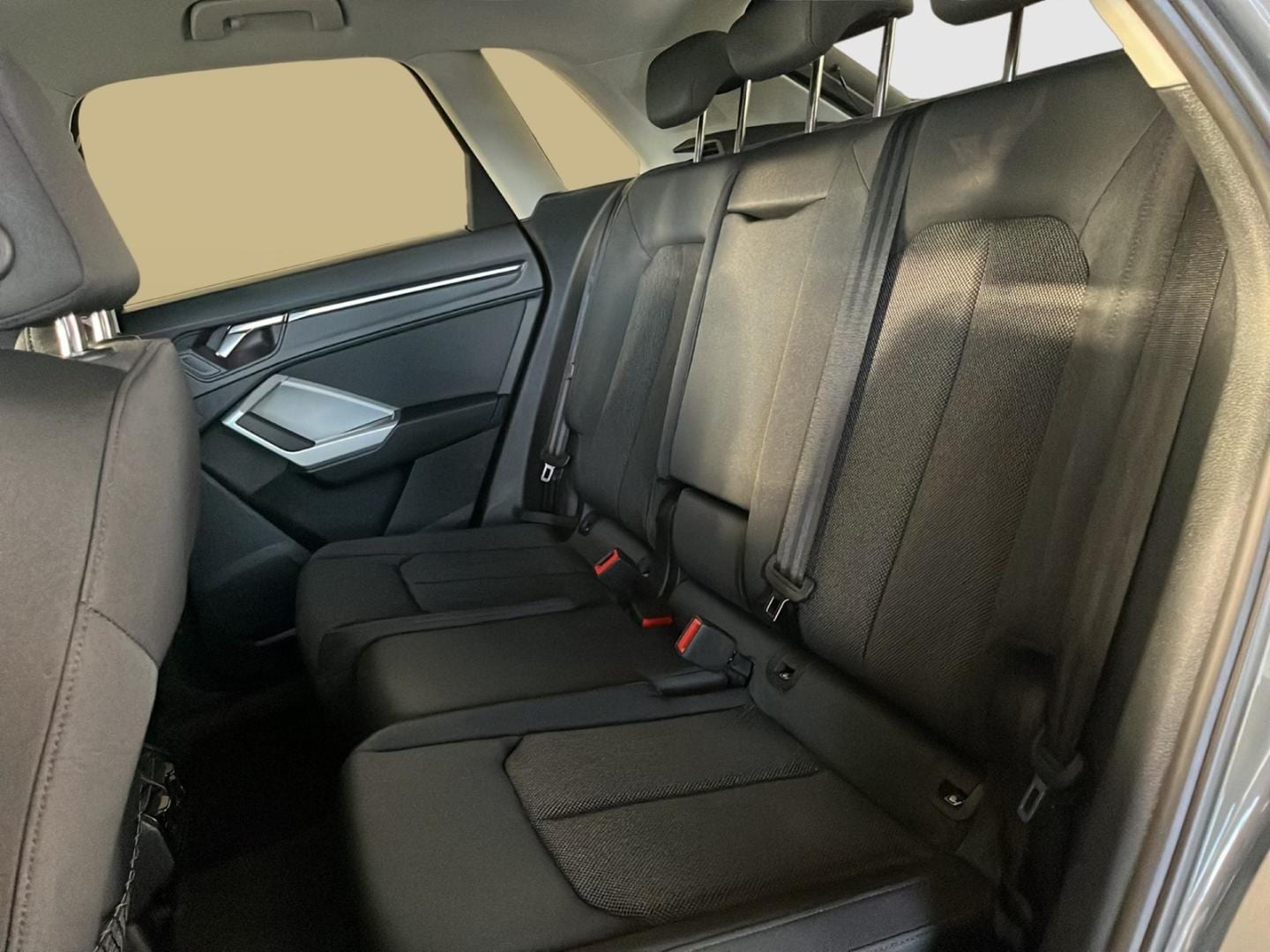 Bild über Audi Q3 TFSI 110 kW S tronic - für weitere Informationen kontaktieren Sie den Audi Partner