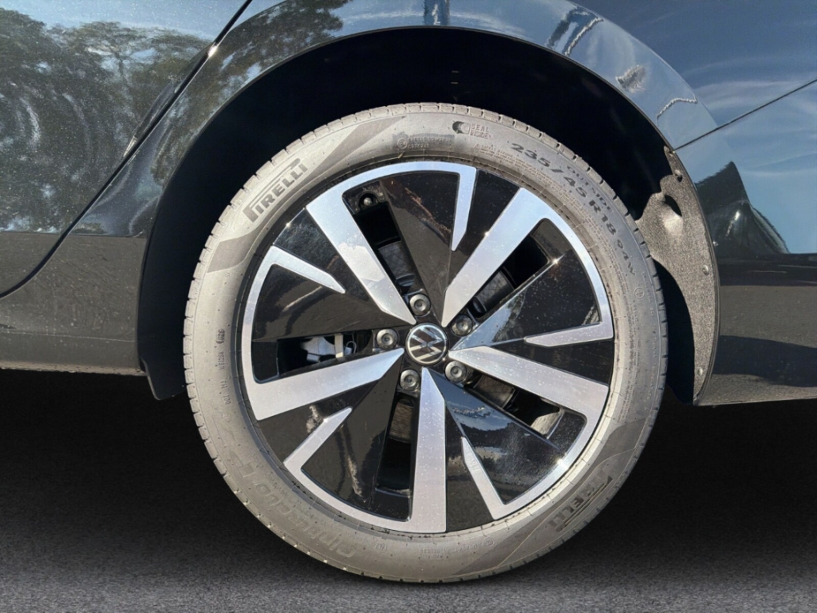 Volkswagen Passat – Bild 11