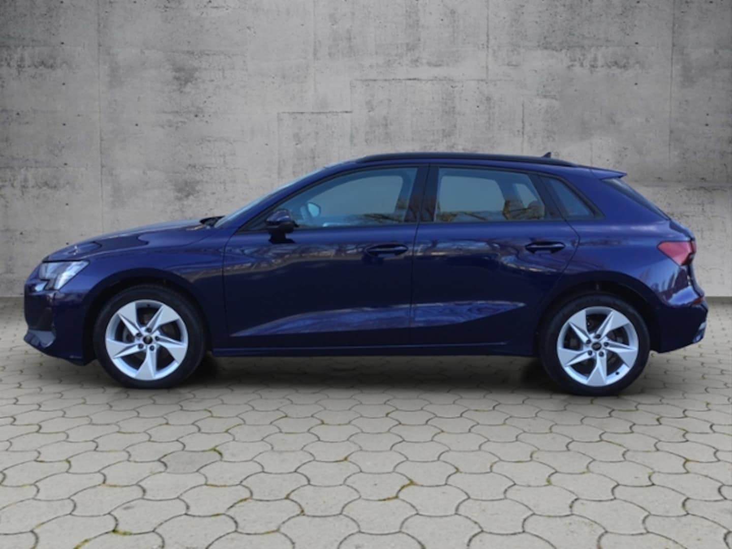 Bild über Audi A3 Sportback 30 TDI Schaltgetriebe - für weitere Informationen kontaktieren Sie den Audi Partner