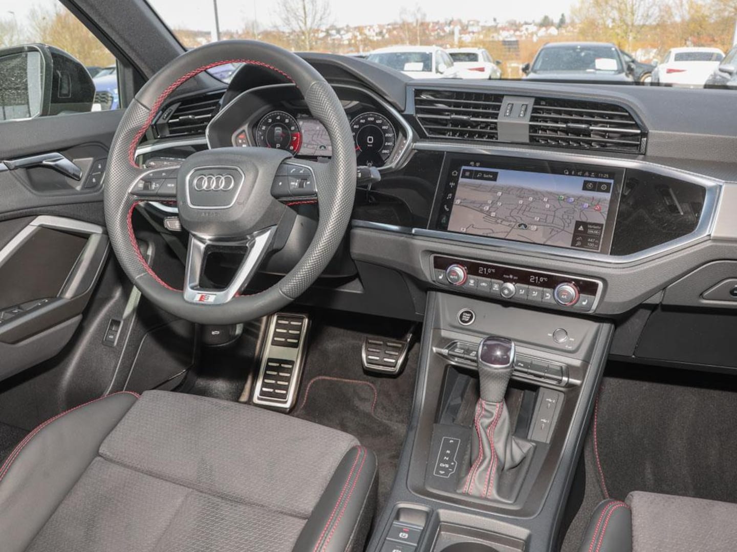 Bild über Audi Q3 Sportback S line 45 TFSI quattro S tronic - für weitere Informationen kontaktieren Sie den Audi Partner