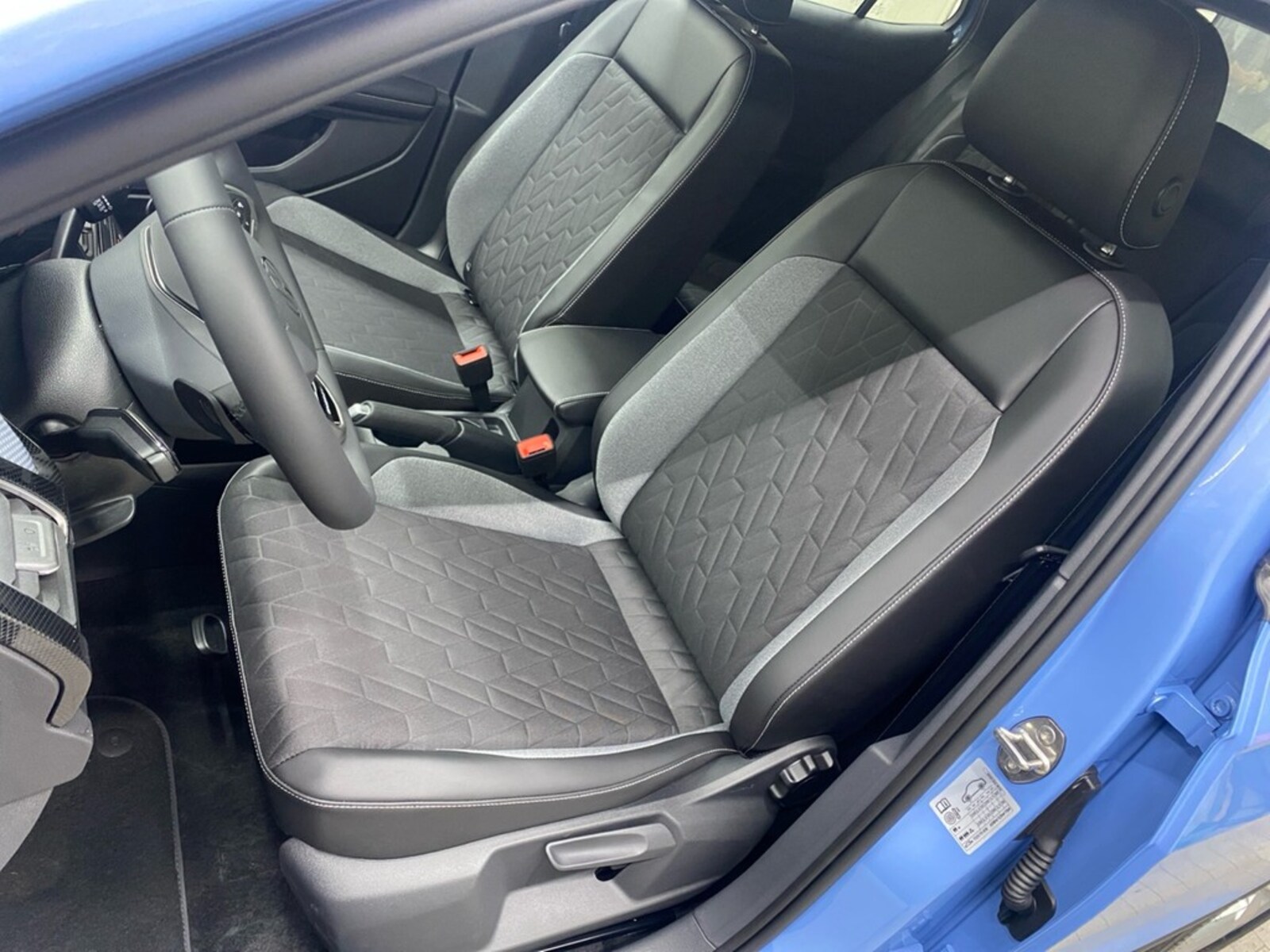 Volkswagen T-Cross – Bild 5