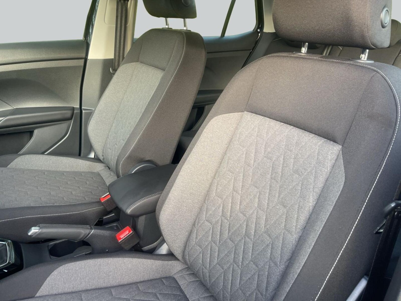 Volkswagen T-Cross – Bild 10