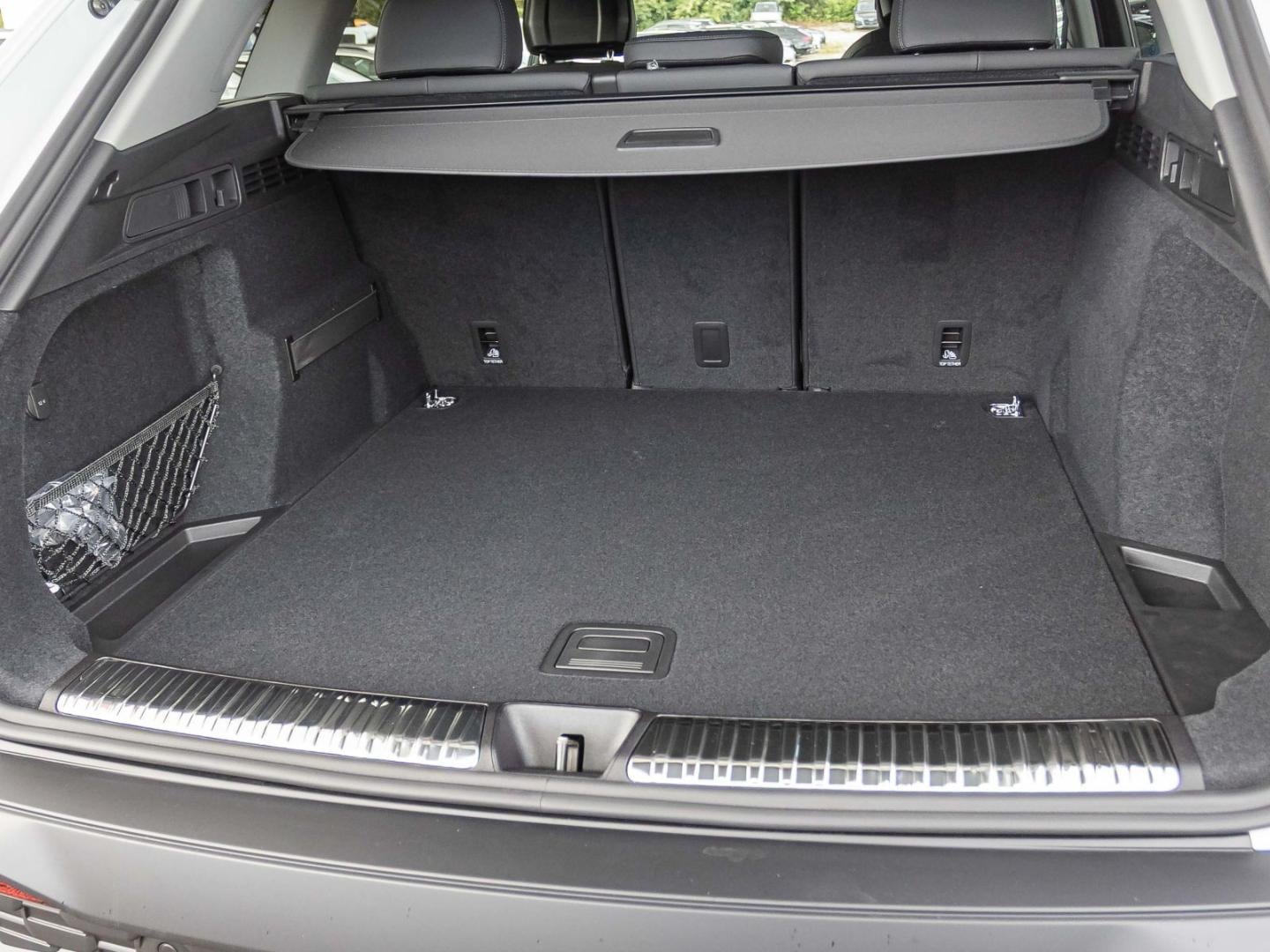 Bild über Audi Q5 SUV TFSI 150 kW S tronic - für weitere Informationen kontaktieren Sie den Audi Partner