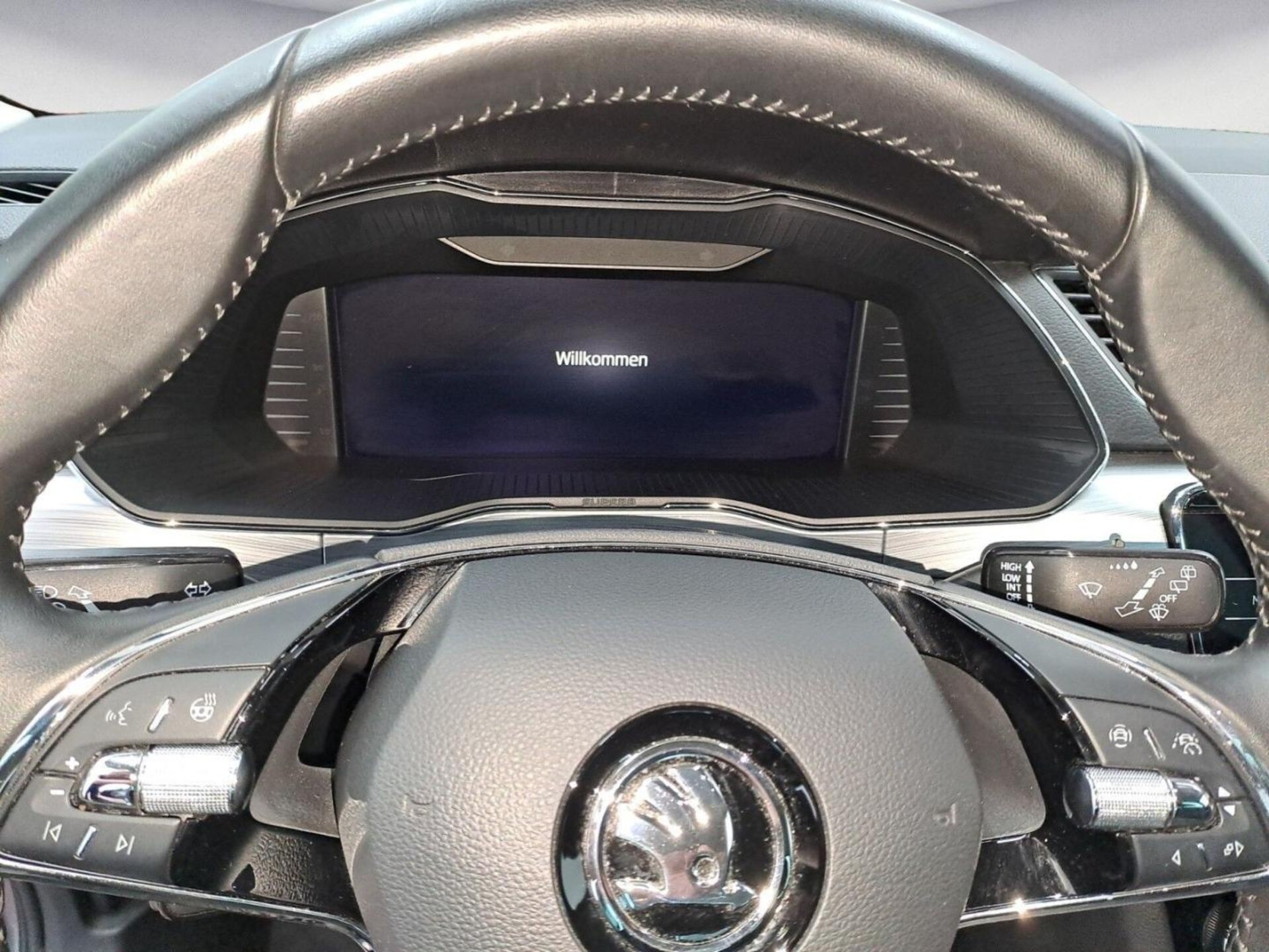 Skoda Superb Combi Ambition