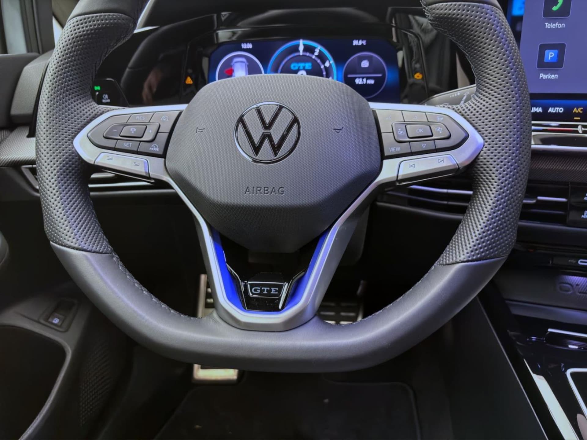 Volkswagen Golf GTE
