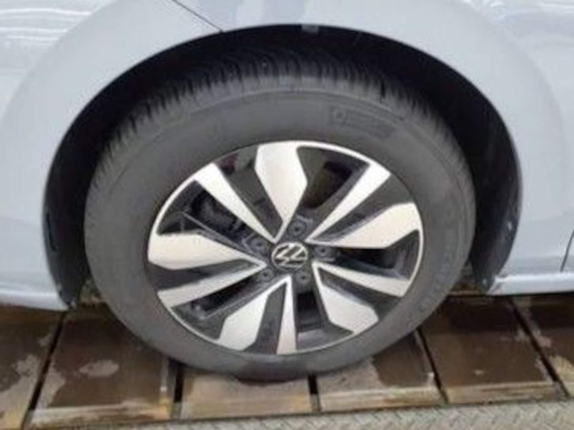 Volkswagen Golf Variant Goal
