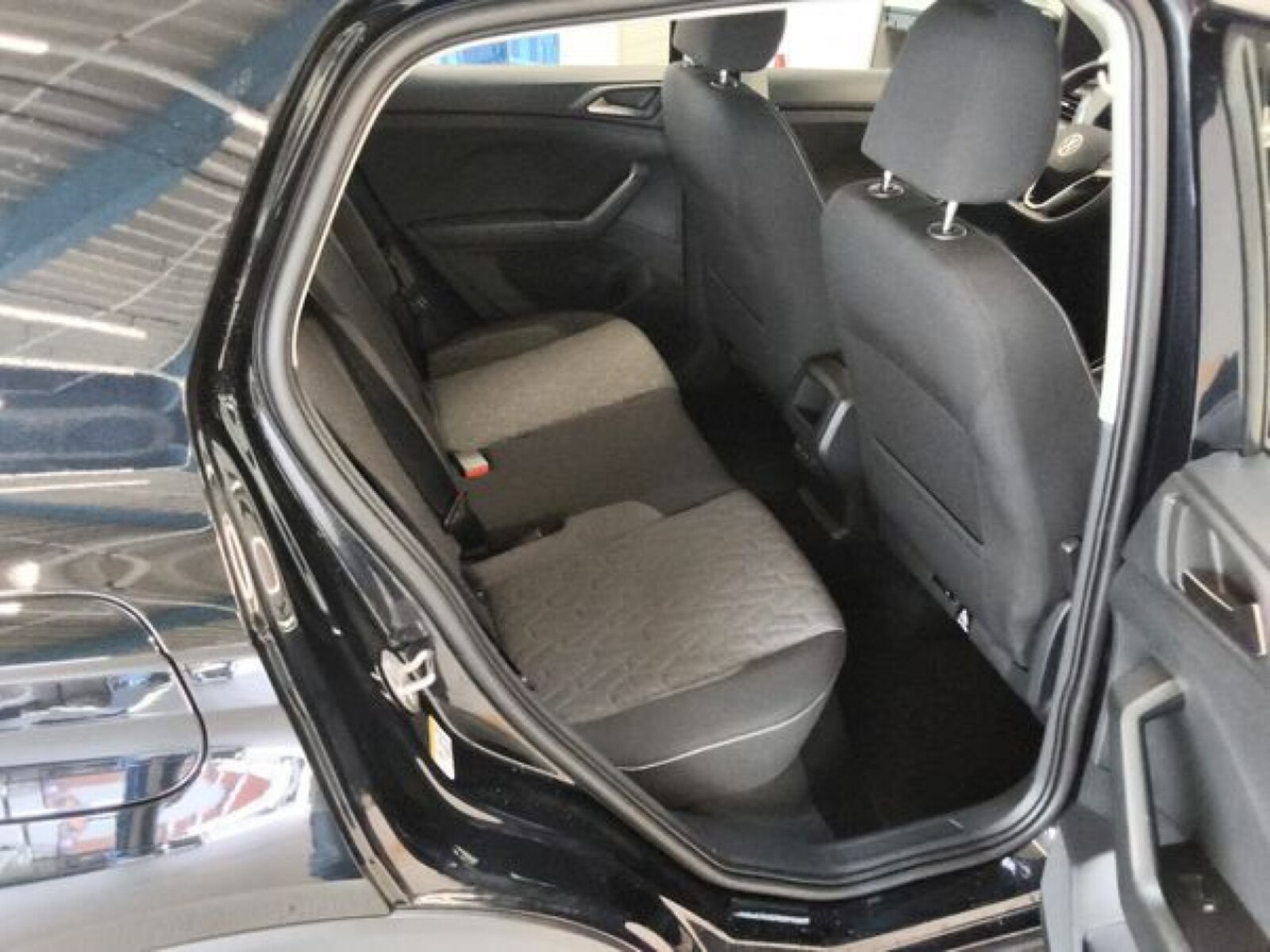 Volkswagen T-Cross – Bild 11