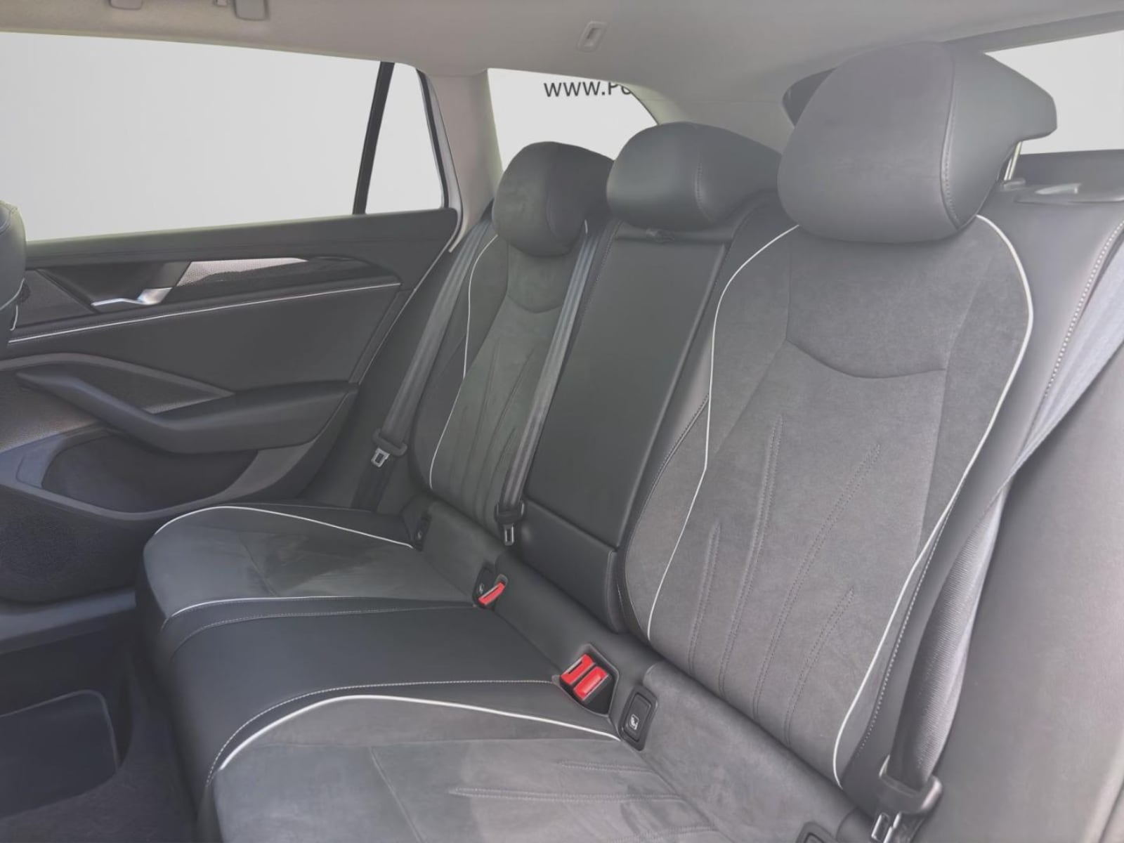 Volkswagen Passat – Bild 16
