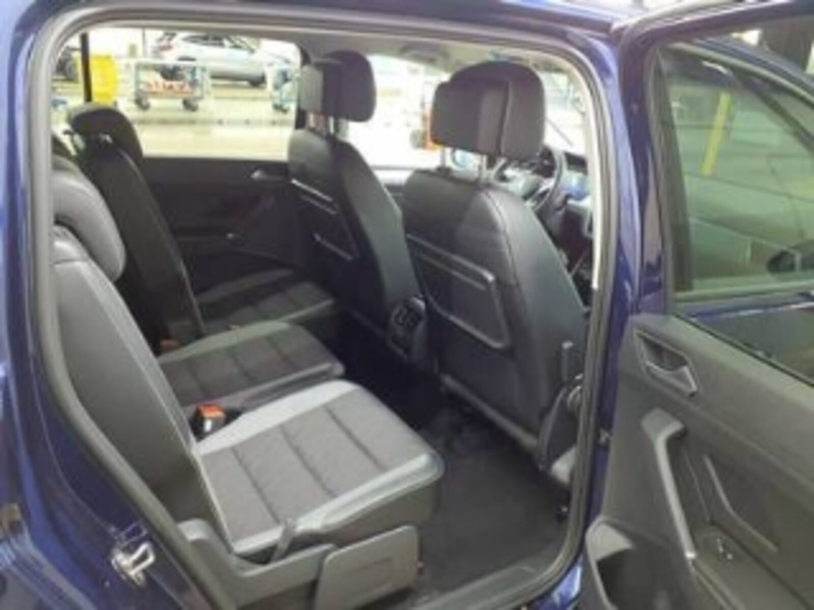 Volkswagen Touran – Bild 4