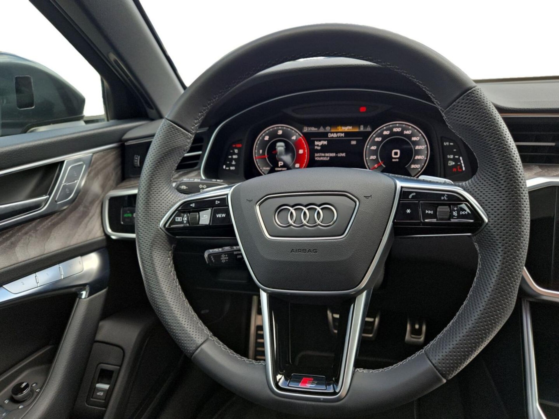 Audi S6 Avant