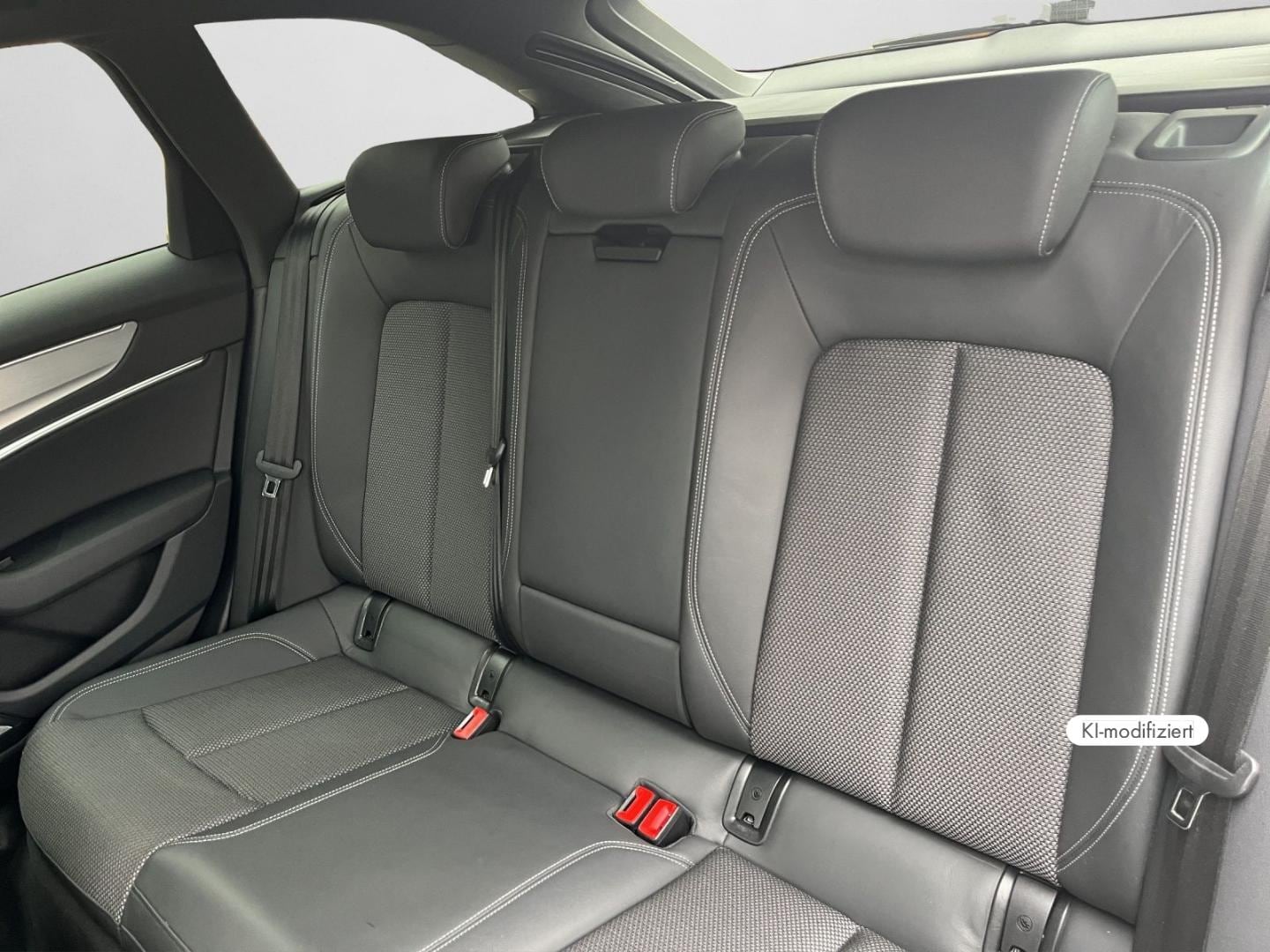 Bild über Audi A6 Avant sport 45 TFSI quattro S tronic - für weitere Informationen kontaktieren Sie den Audi Partner