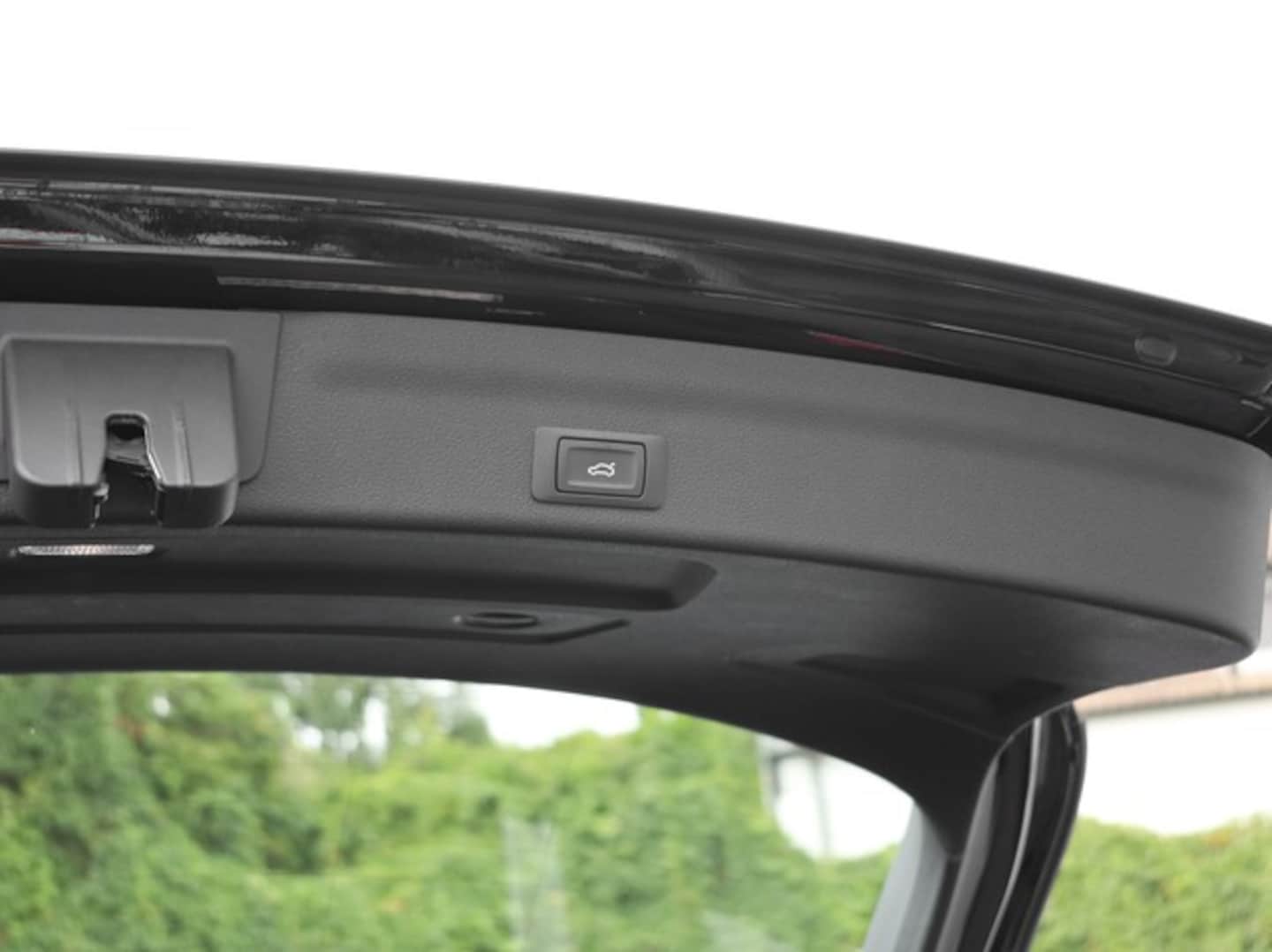 Bild über Audi A6 Avant S line 35 TDI S tronic - für weitere Informationen kontaktieren Sie den Audi Partner