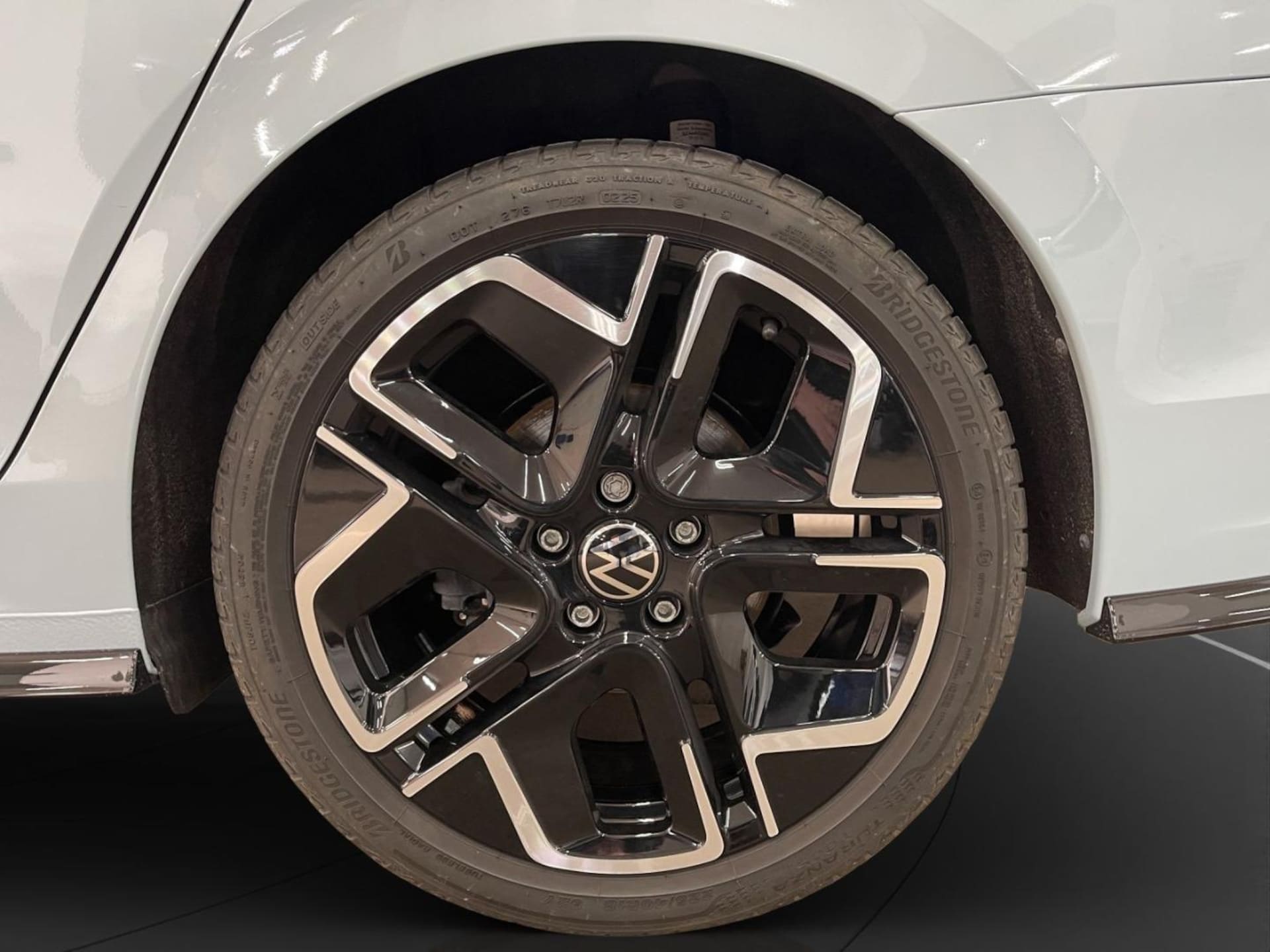Volkswagen Golf Variant R-Line