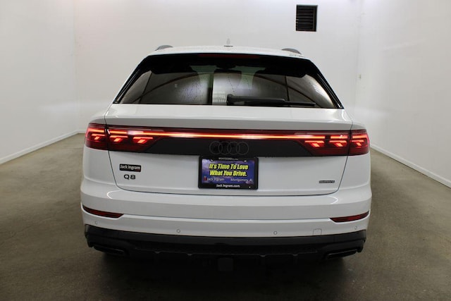 2026 Audi Q8