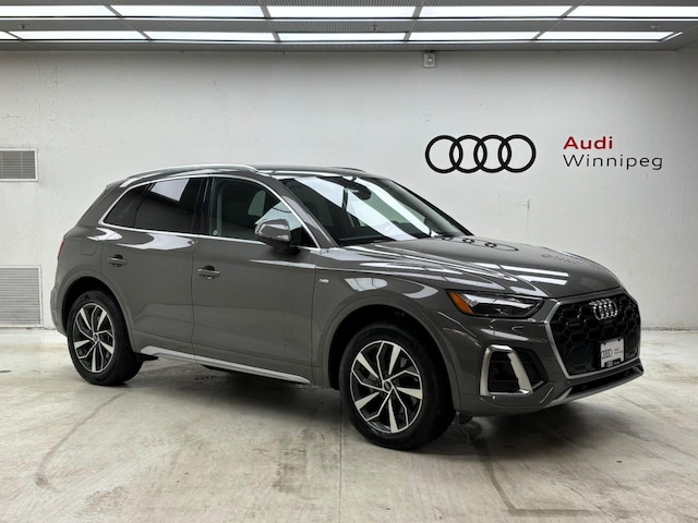 Photo of 2023 Audi Q5