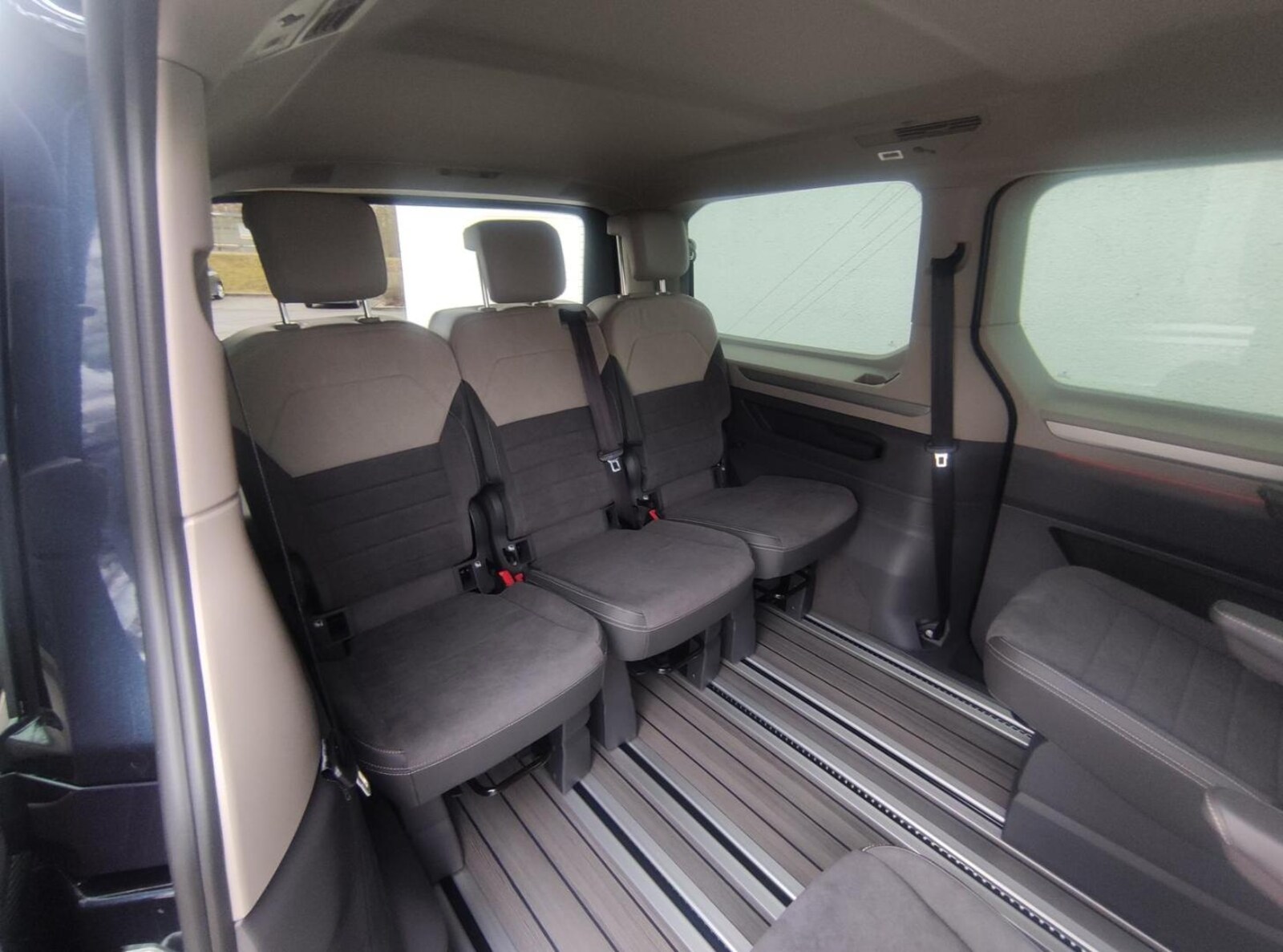 Volkswagen Multivan Langversion – Bild 12