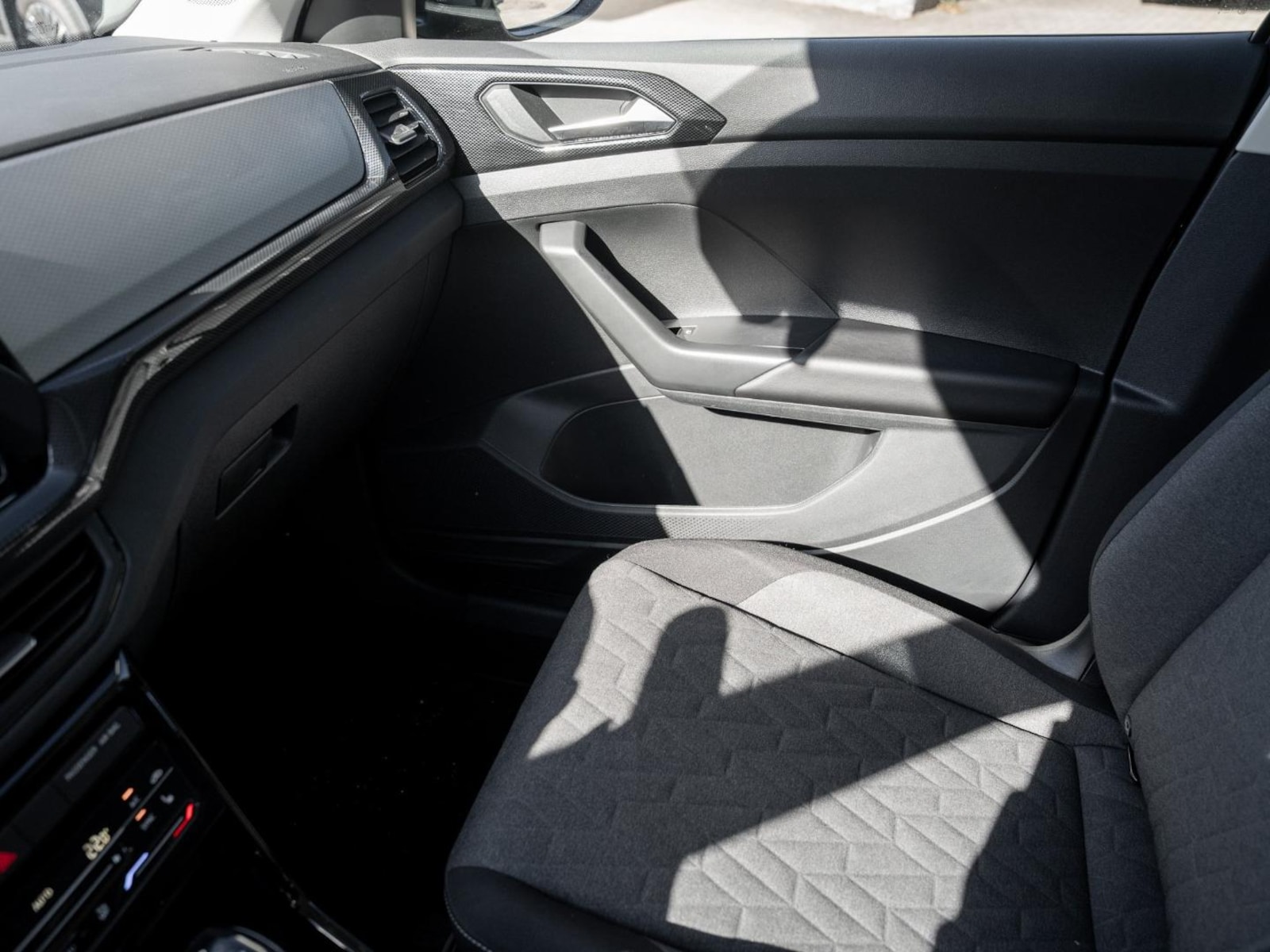 Volkswagen T-Cross – Bild 21