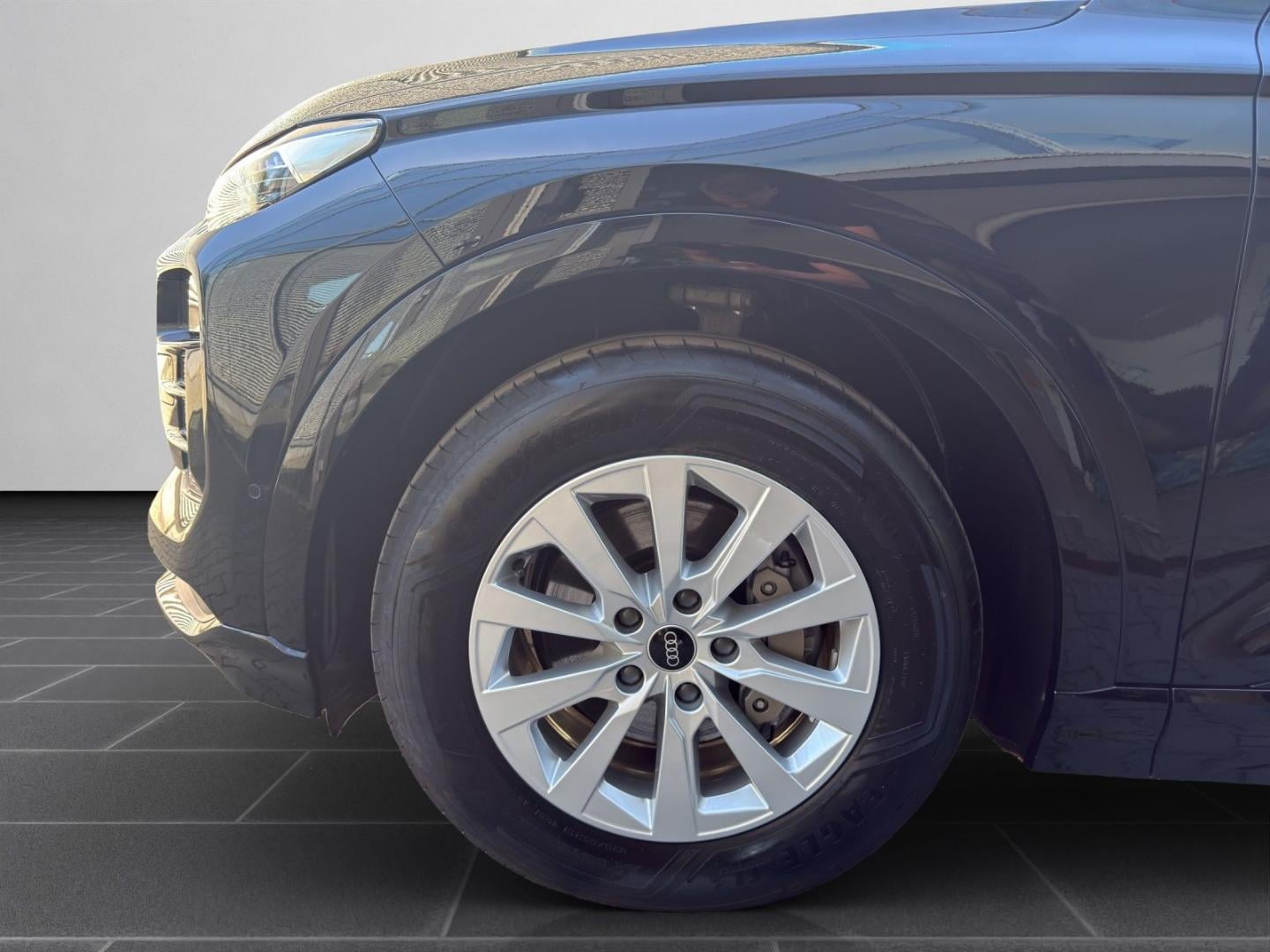 Bild über Audi Q6 SUV e-tron e-tron quattro - für weitere Informationen kontaktieren Sie den Audi Partner