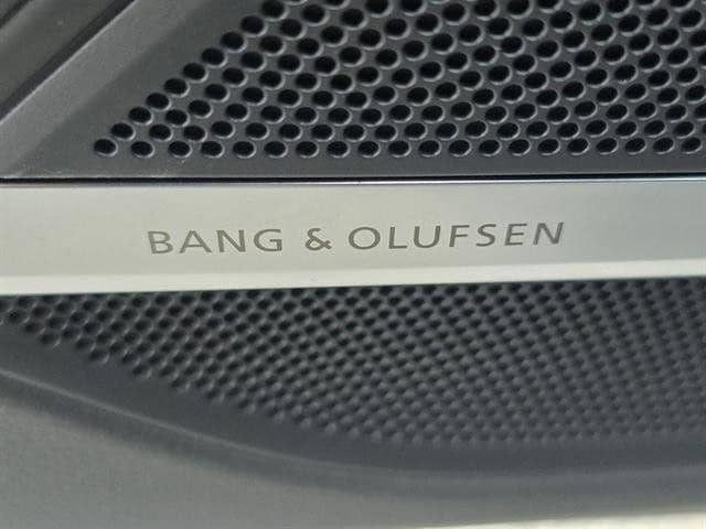 2025 Audi S8 Base - Photo 26