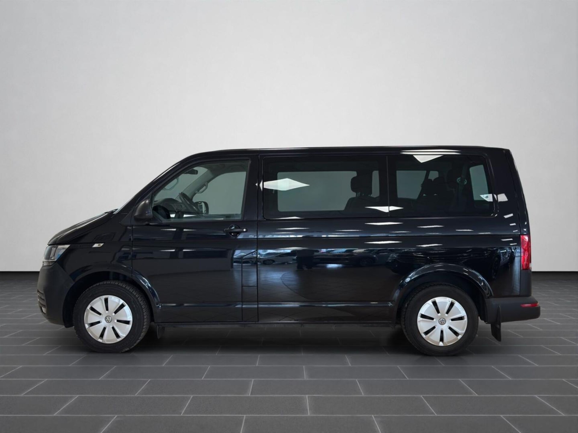 Volkswagen T6.1 Transporter Kombi kurzer Radstand