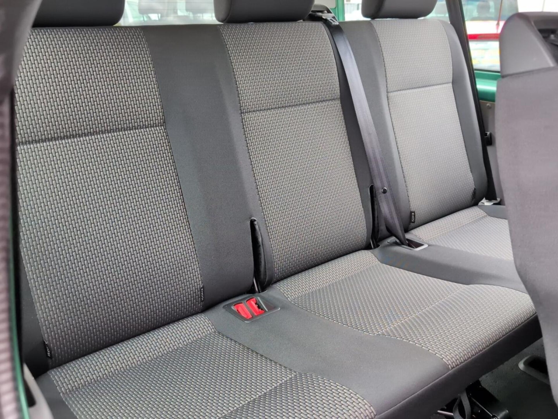 Volkswagen T6.1 Transporter Kombi langer Radstand