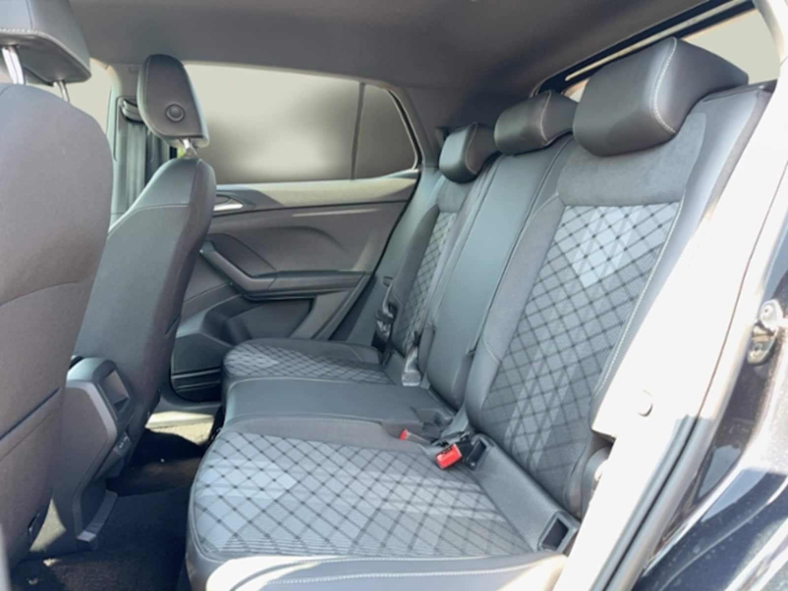 Volkswagen T-Cross – Bild 10