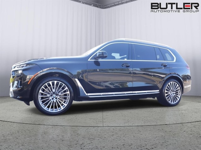 2024 BMW X7 40i