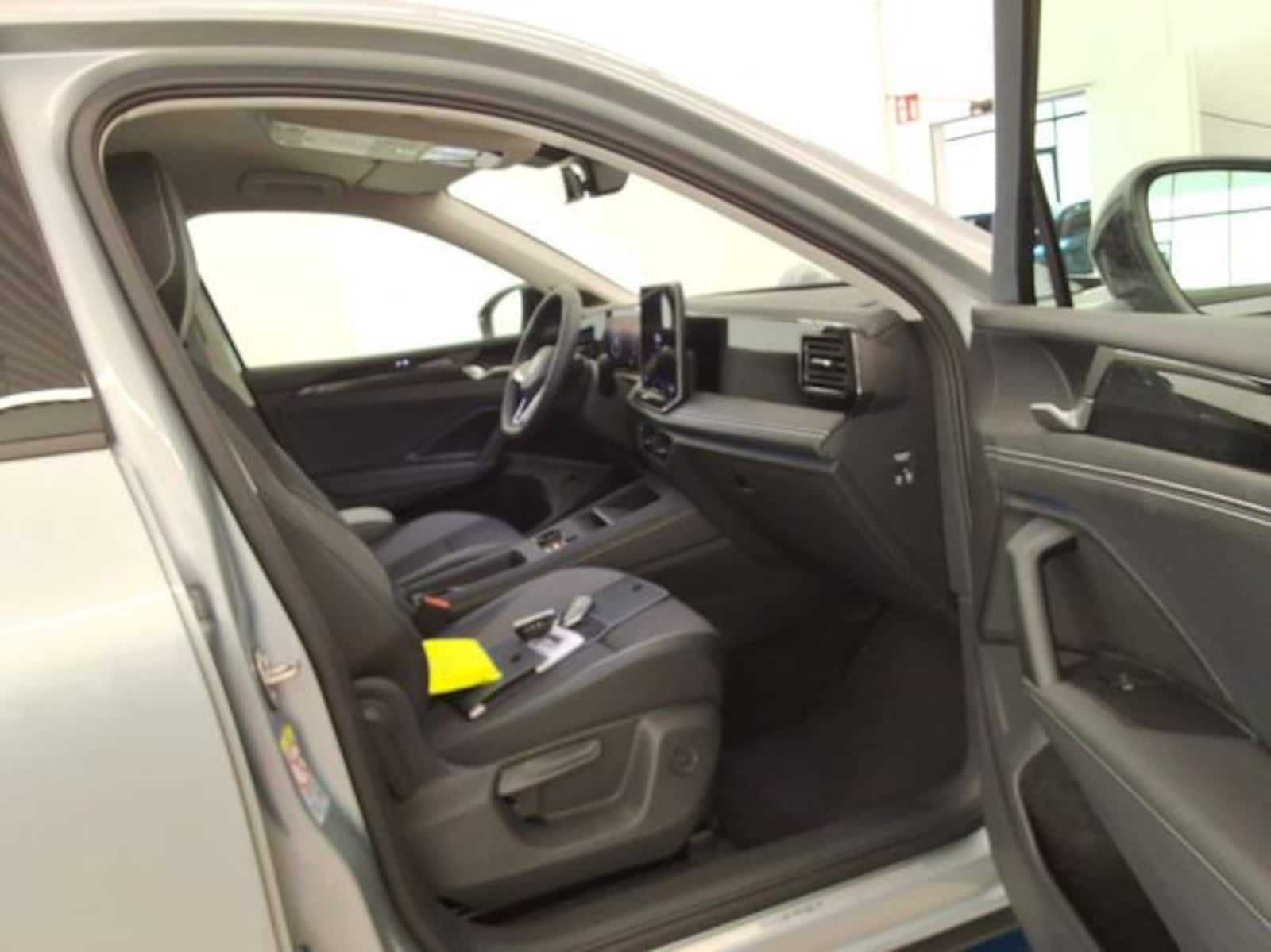Volkswagen Tiguan – Bild 7