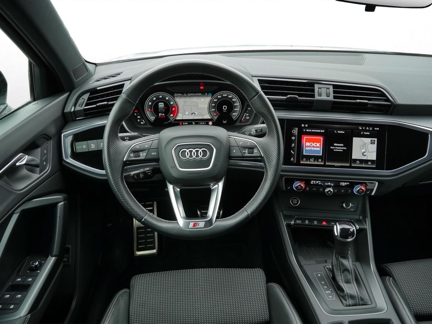 Bild über Audi Q3 Sportback S line 35 TFSI S tronic - für weitere Informationen kontaktieren Sie den Audi Partner