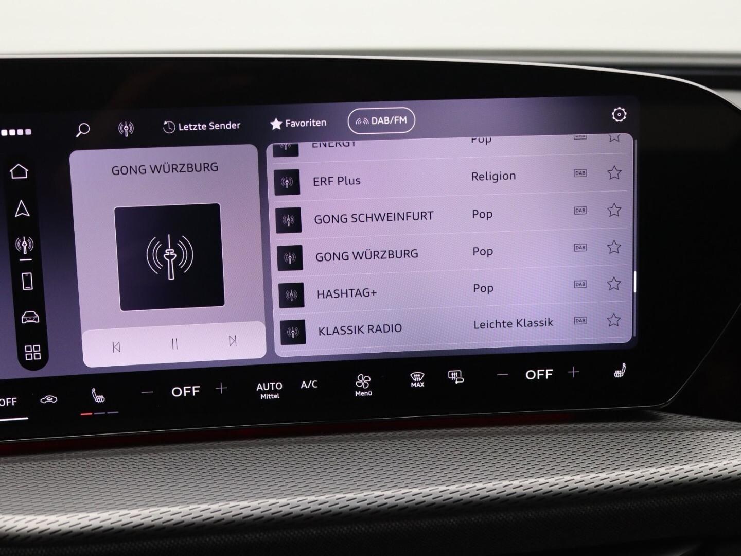 Bild über Audi Q5 SUV TDI quattro 150 kW S tronic - für weitere Informationen kontaktieren Sie den Audi Partner