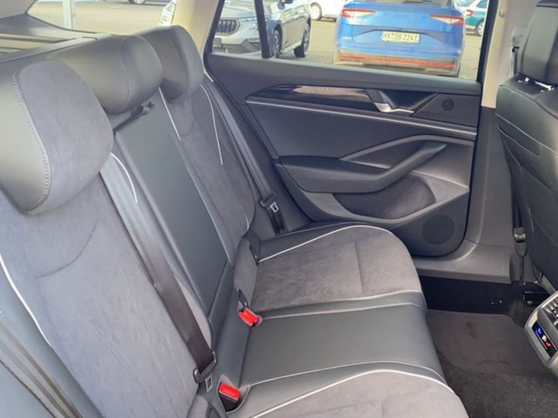 Volkswagen Passat Business