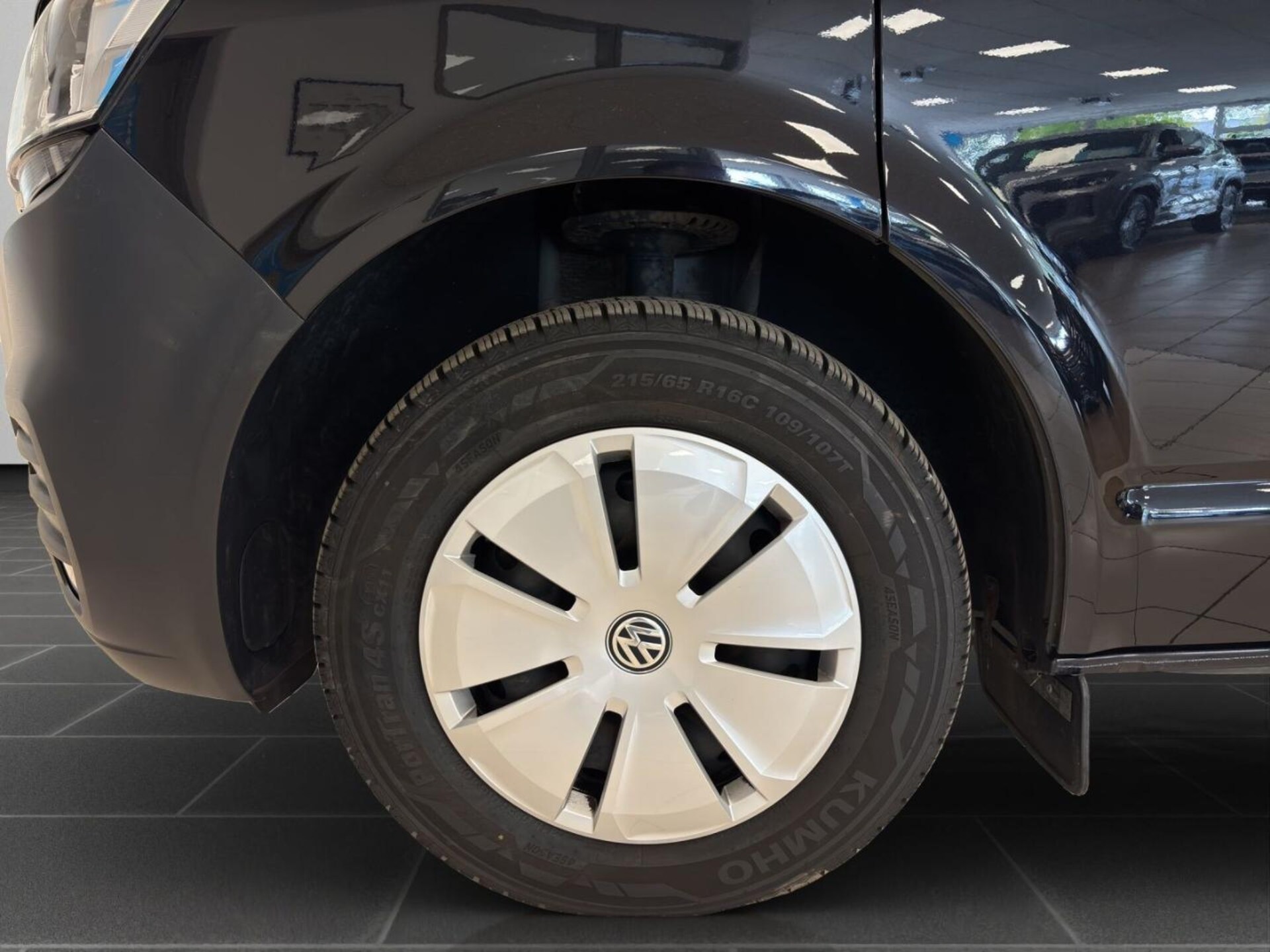 Volkswagen T6.1 Transporter Kombi kurzer Radstand