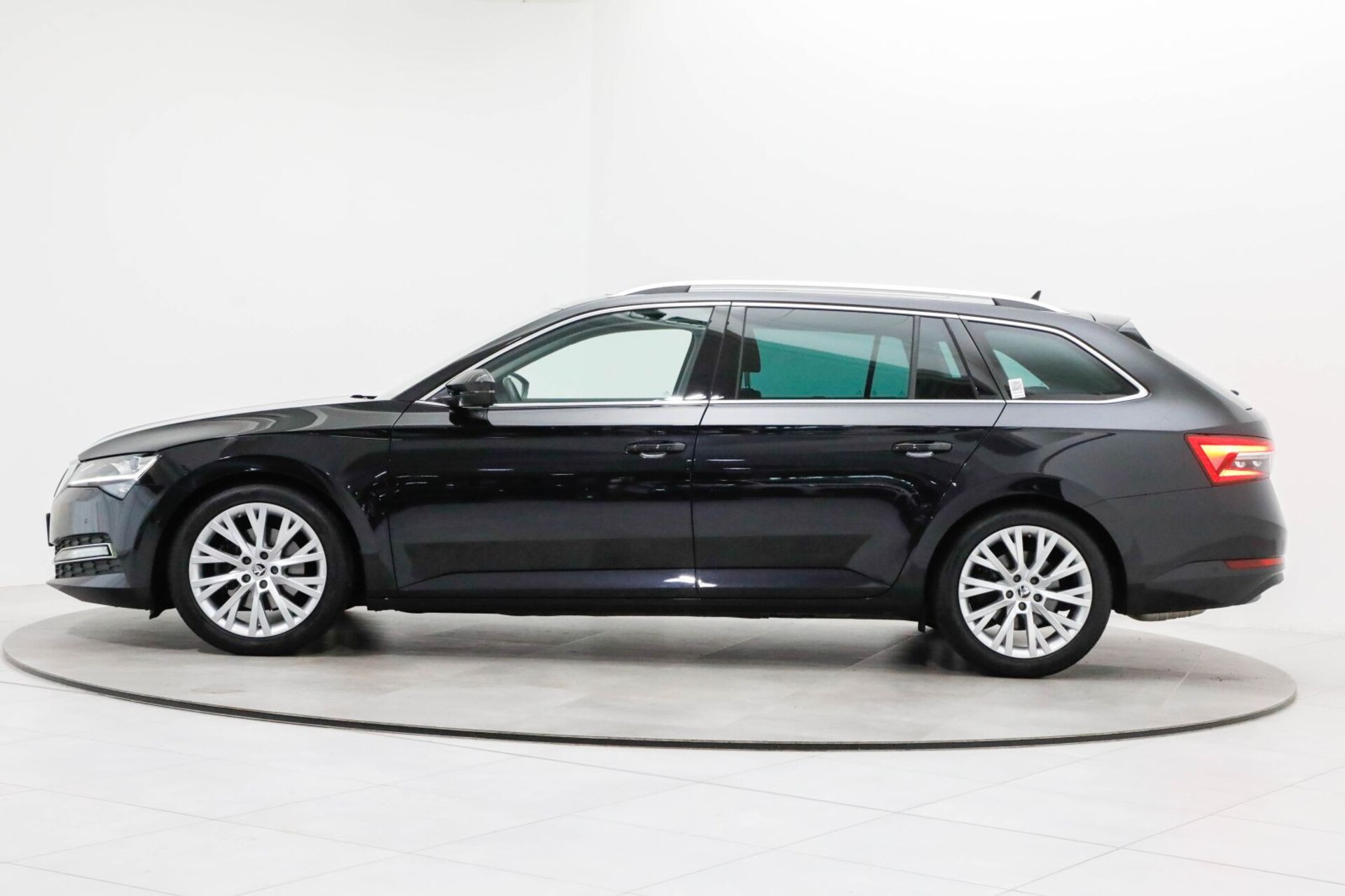 Skoda Superb Combi Style