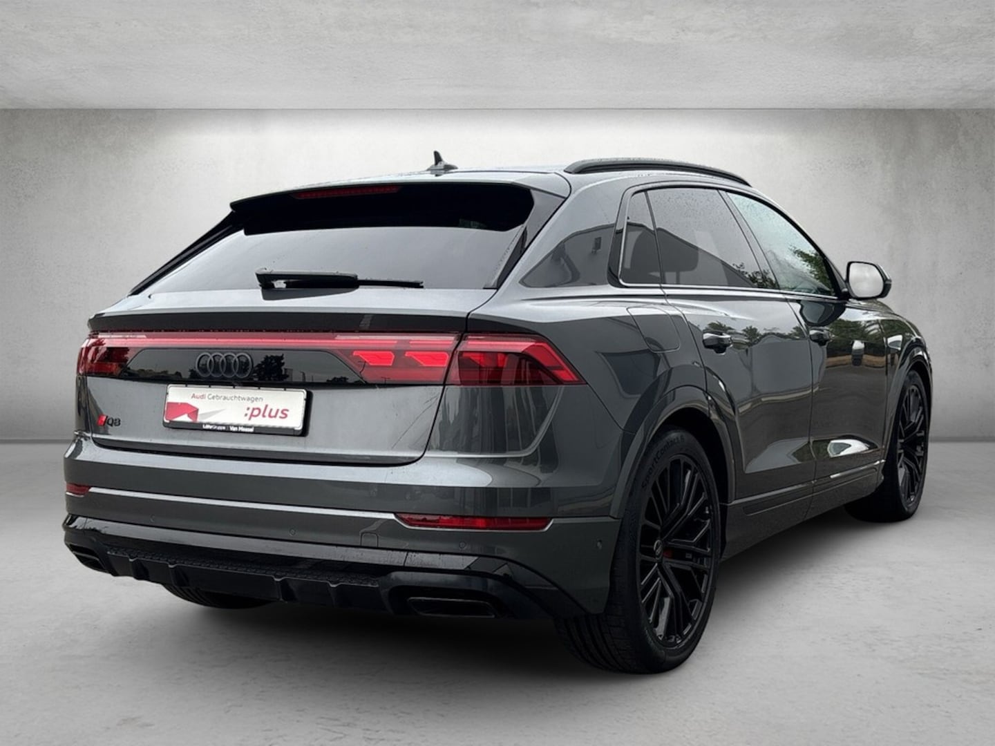Bild über Audi Q8 SUV 55 TFSI quattro tiptronic - für weitere Informationen kontaktieren Sie den Audi Partner