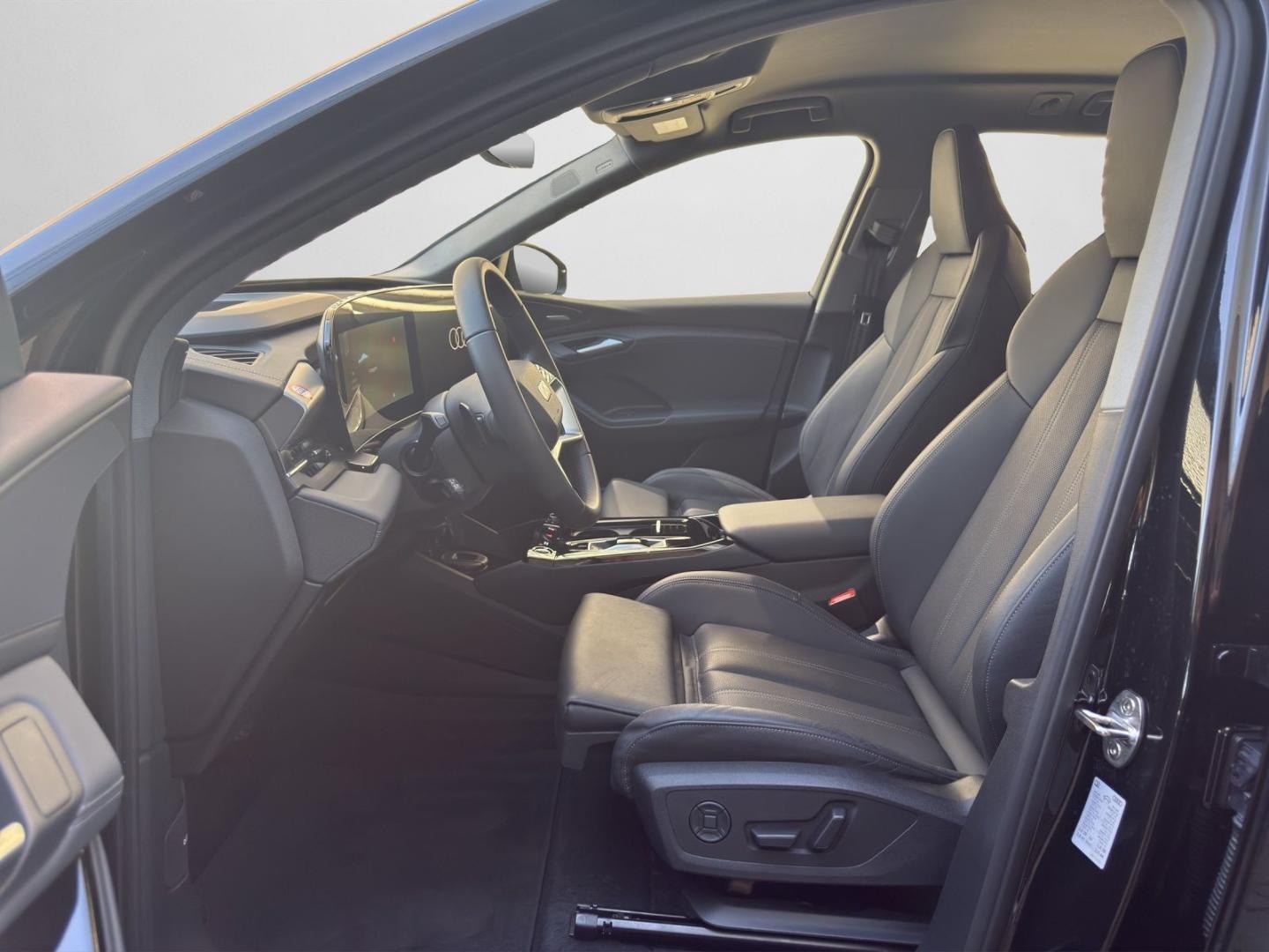 Bild über Audi Q6 SUV e-tron e-tron quattro - für weitere Informationen kontaktieren Sie den Audi Partner