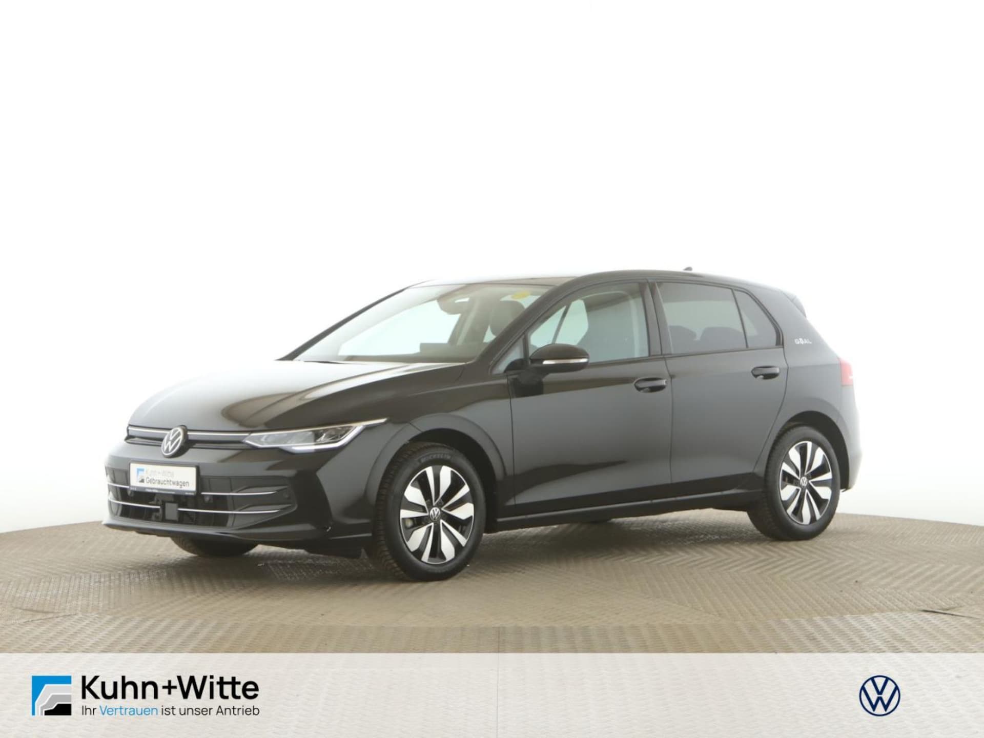 Volkswagen Golf 2025 — Golf VIII 1.5 TSI Goal AHK+LED+RFK+Navi+AppleCar