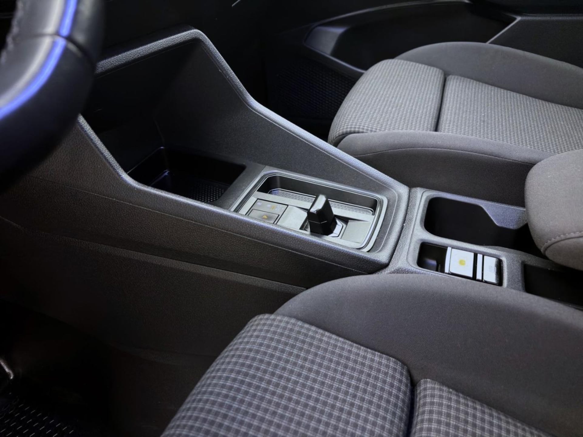 Volkswagen Caddy Maxi Basis-Modell