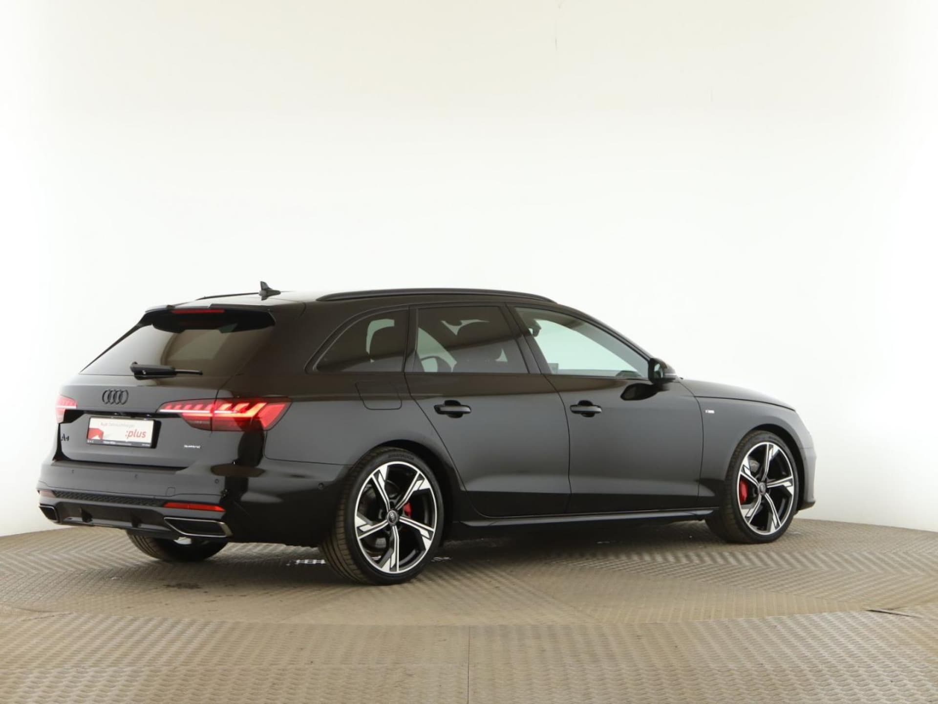 Audi A4 Avant S line