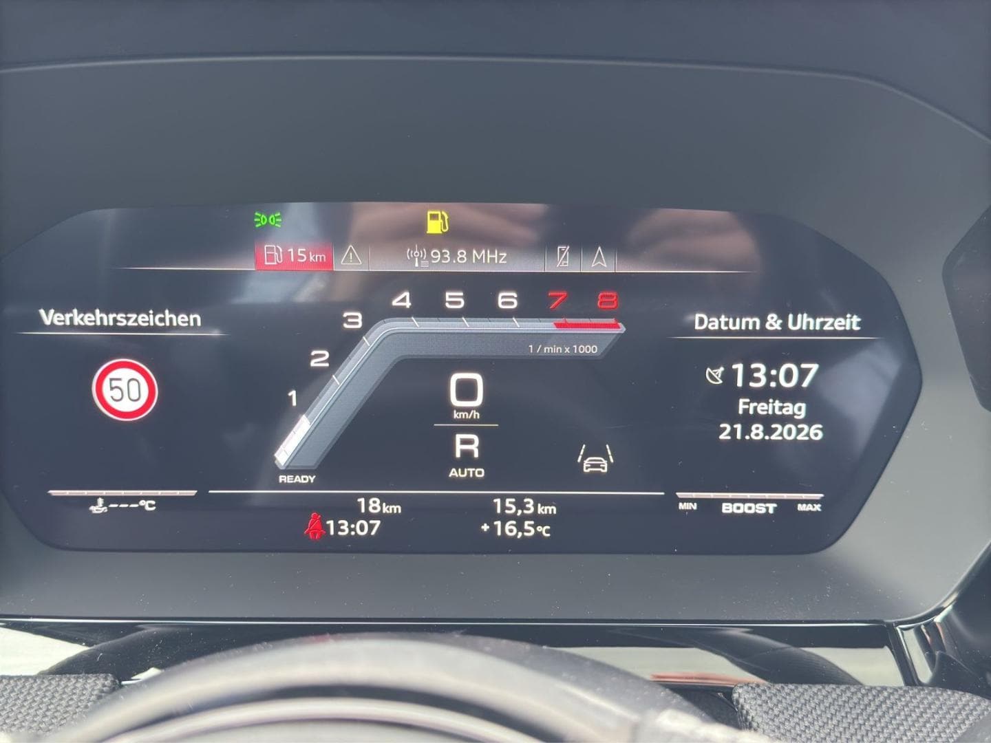 Bild über Audi S3 Sportback TFSI quattro S tronic - für weitere Informationen kontaktieren Sie den Audi Partner