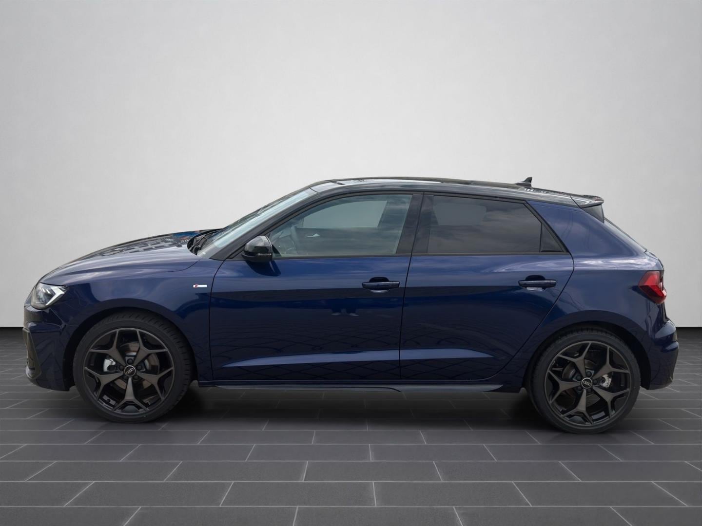 Bild über Audi A1 Sportback S line 30 TFSI S tronic - für weitere Informationen kontaktieren Sie den Audi Partner