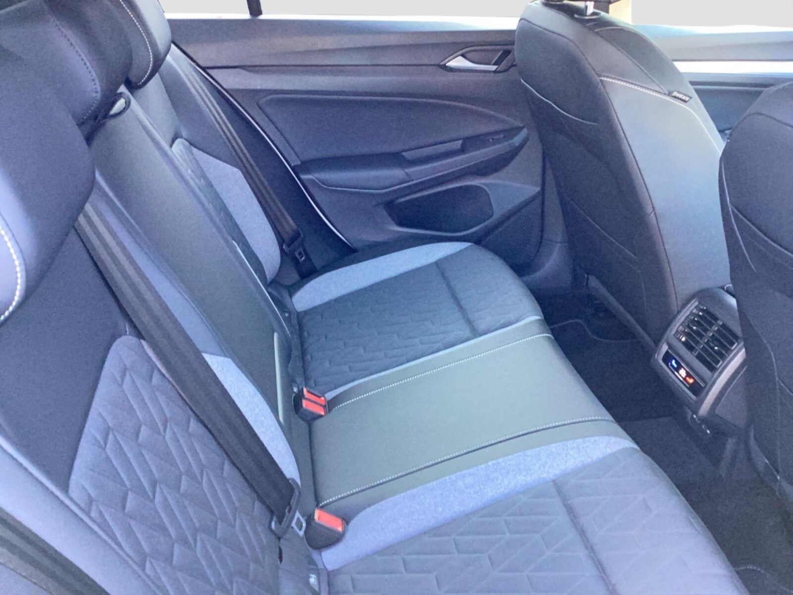 Volkswagen Golf – Bild 12