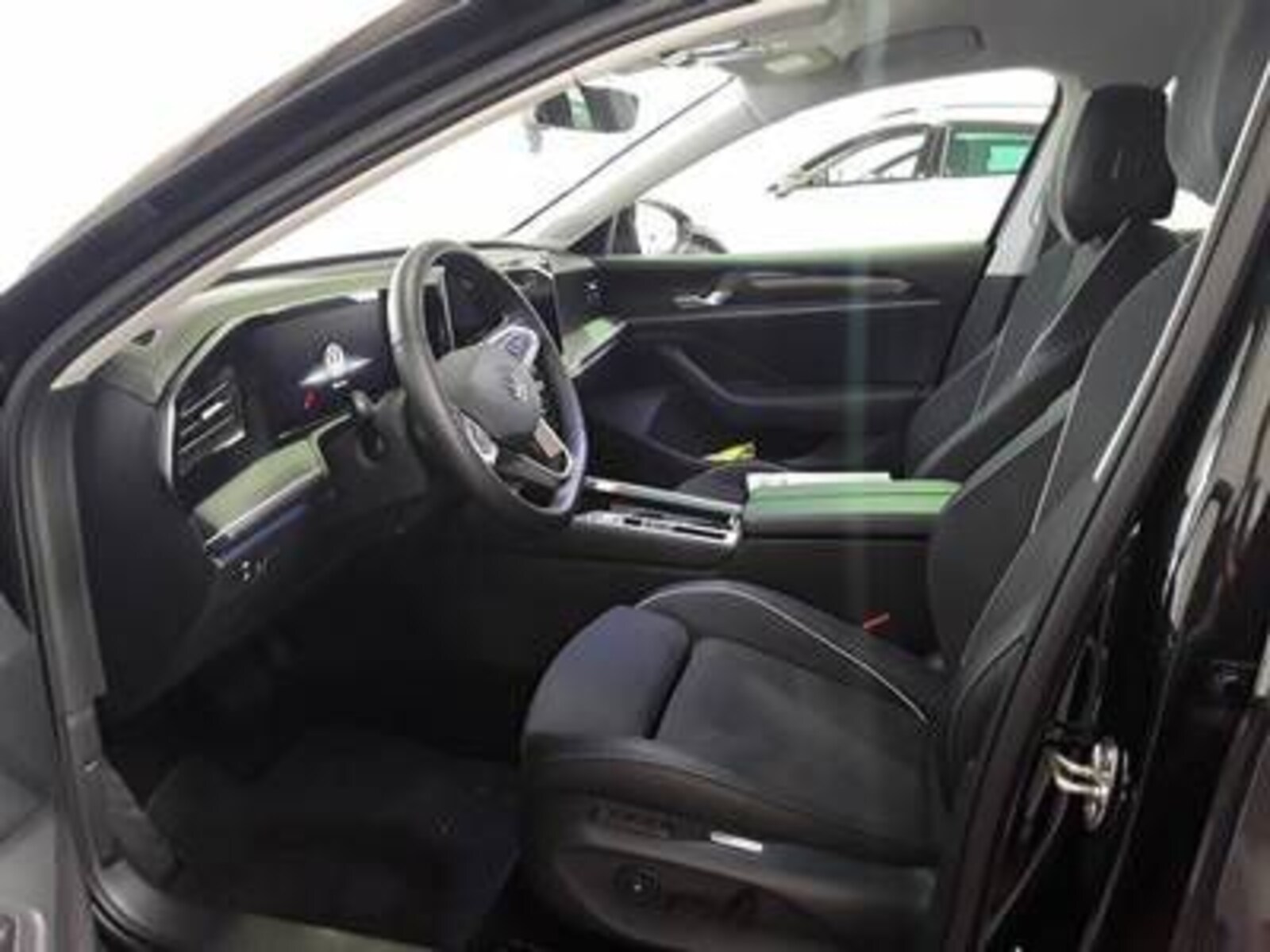 Volkswagen Passat – Bild 5