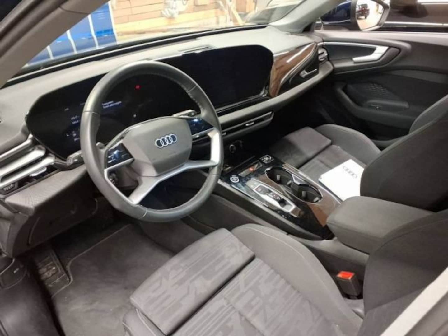Bild über Audi A5 Avant e-hybrid e-hybrid quattro 220 kW S tronic - für weitere Informationen kontaktieren Sie den Audi Partner