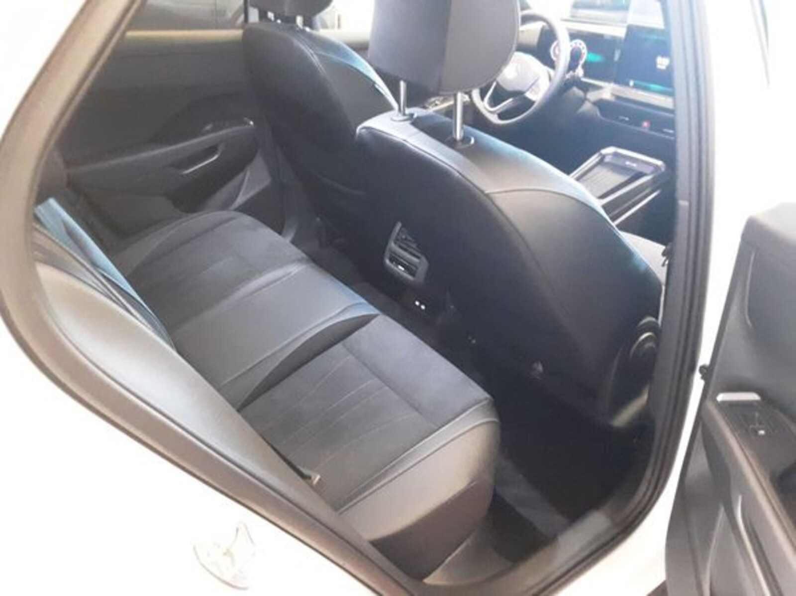 Volkswagen T-Roc – Bild 7