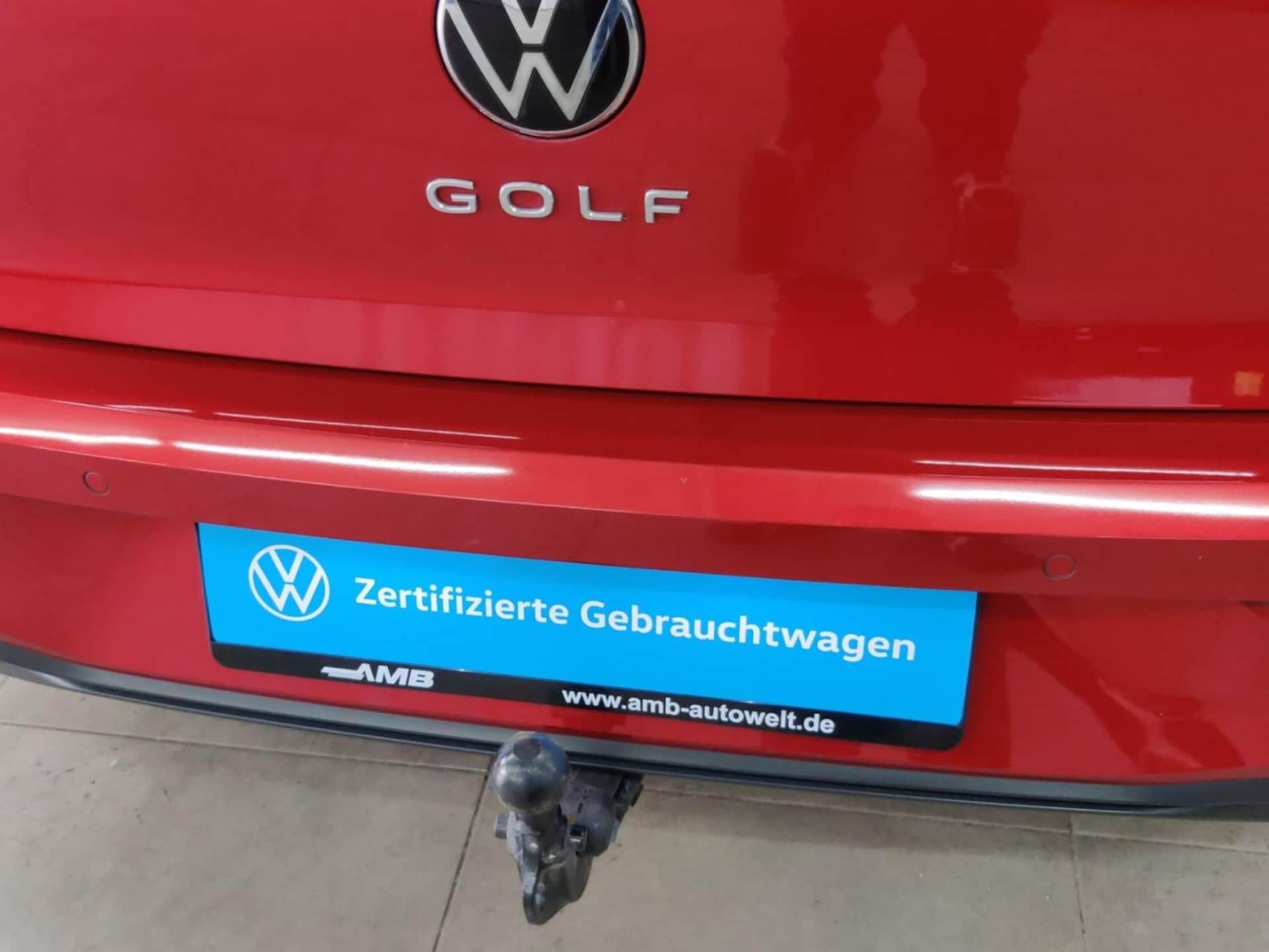 Volkswagen Golf Life
